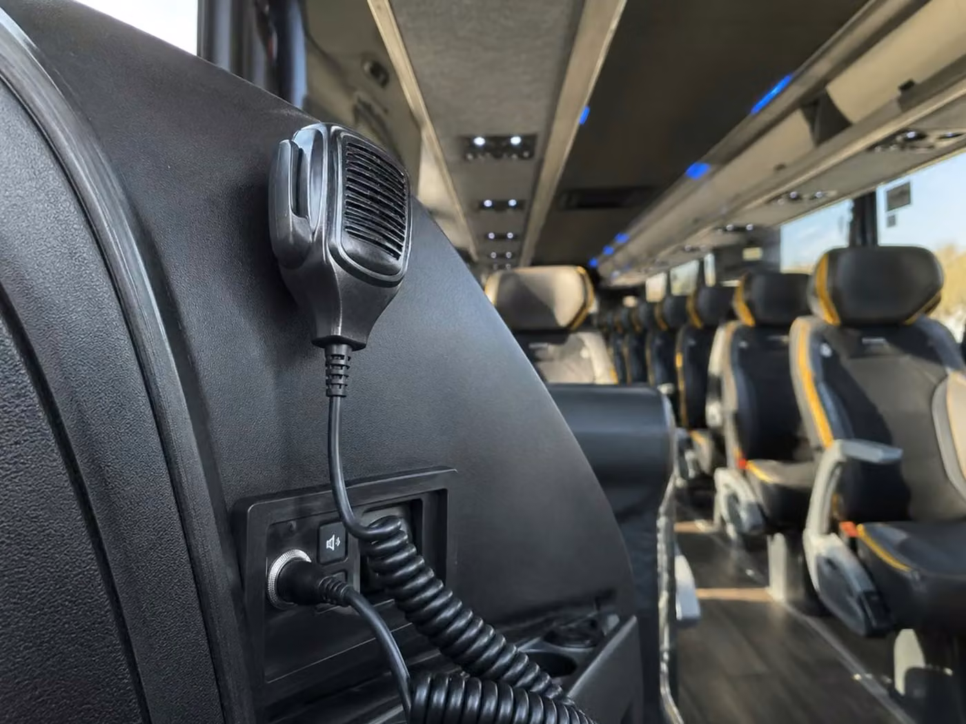 apache junction 56 passenger charter bus pa system