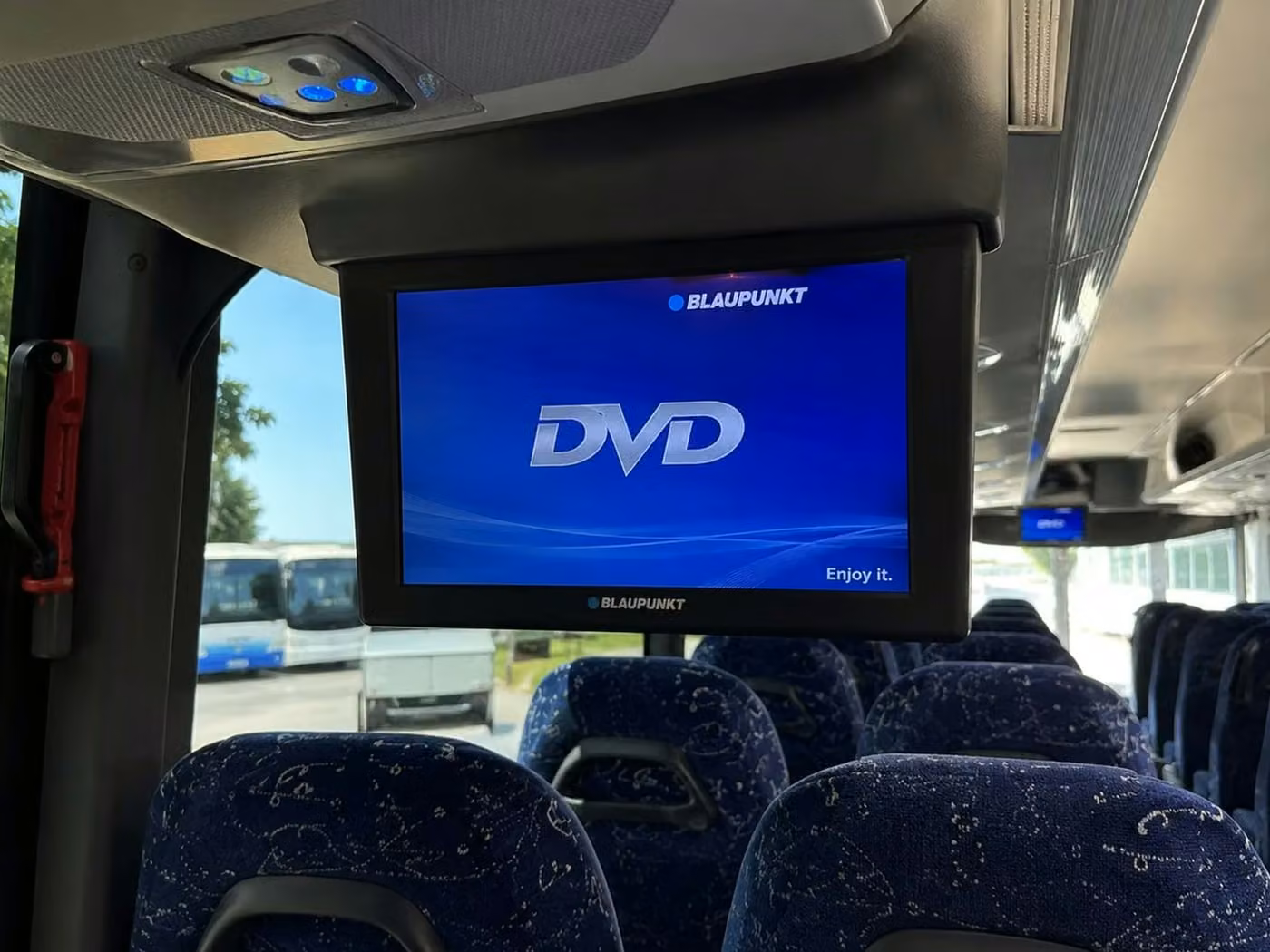 apache junction 56 passenger charter bus tvs